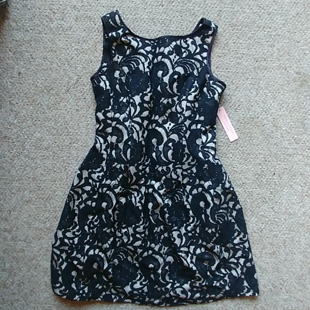 Romeo & Juliet Couture lace dress